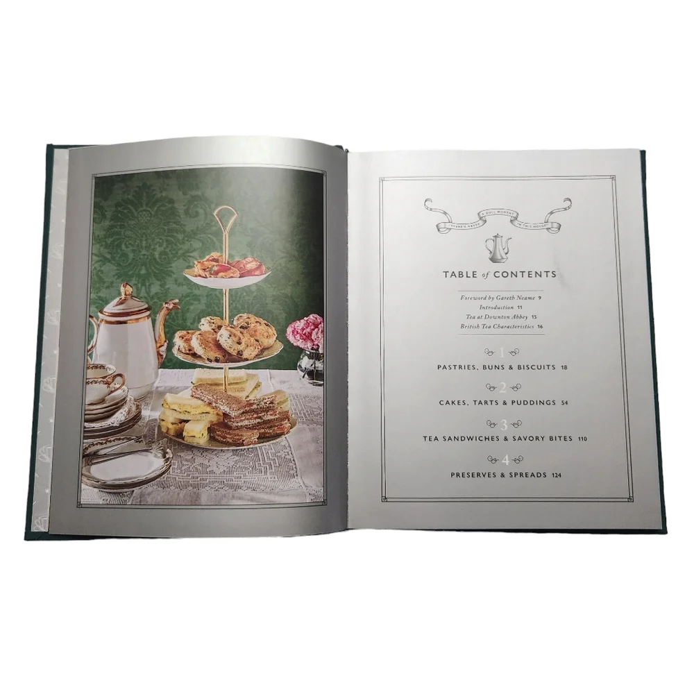 The Official Downton Abbey Afternoon Tea Cookbook 2020